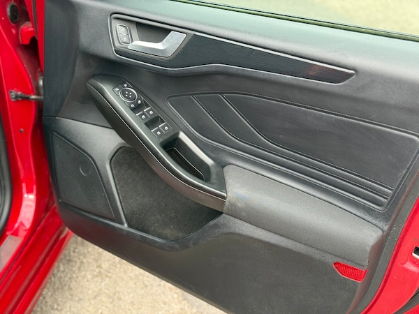 Used Ford Focus 2021 for sale - 75330494: Photo 15