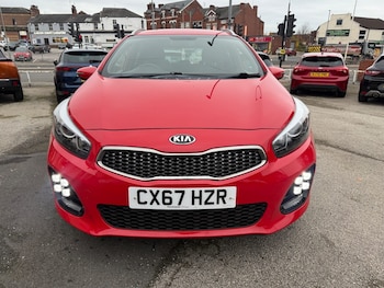 Used Kia Ceed 2017 for sale - 76531099: Photo