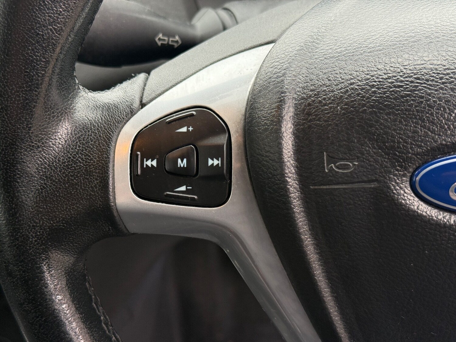 Used Ford Fiesta 2013 for sale - 76331177: Photo 25