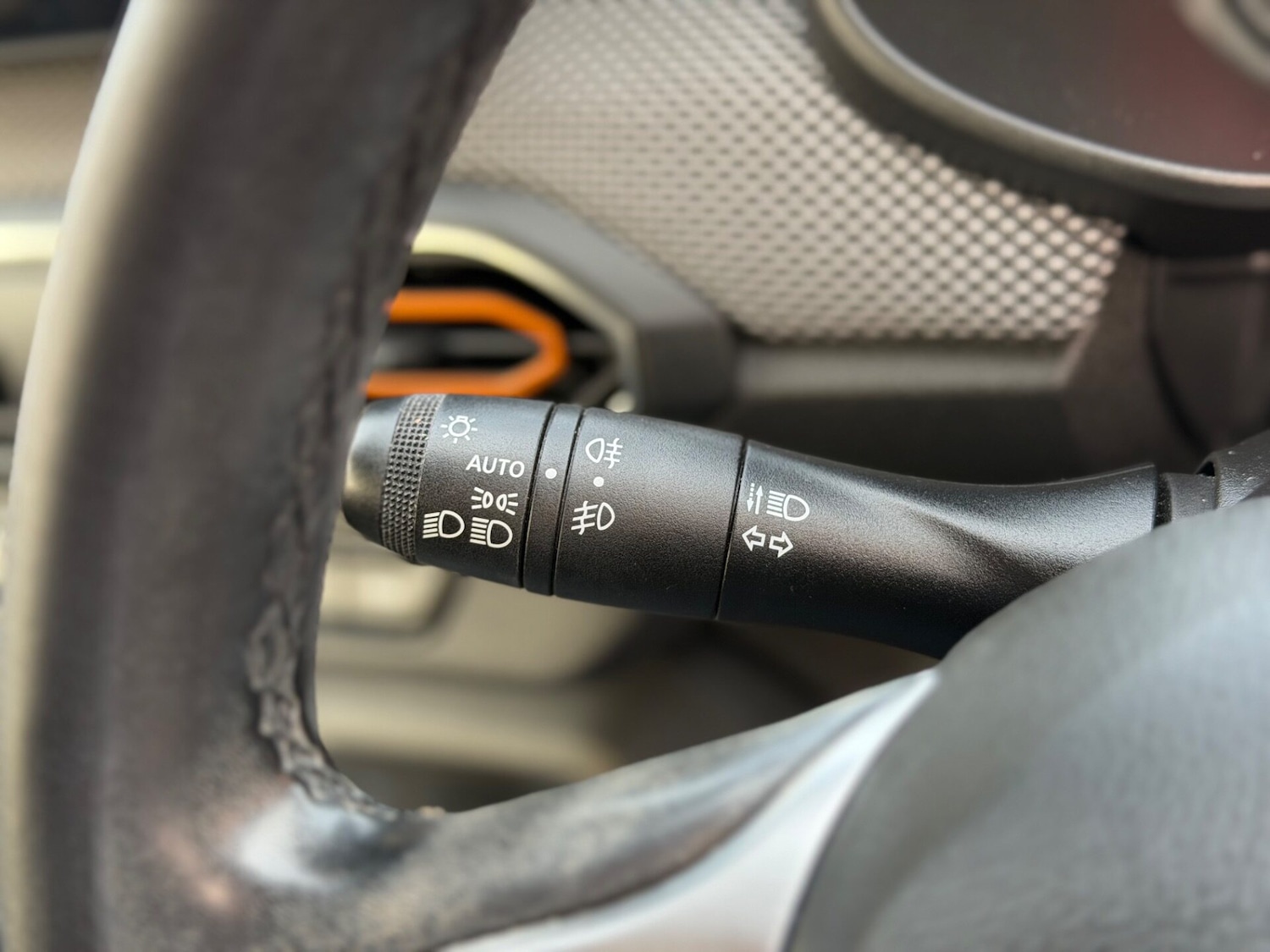 Used Dacia Sandero Stepway 2021 for sale - 77776454: Photo 30