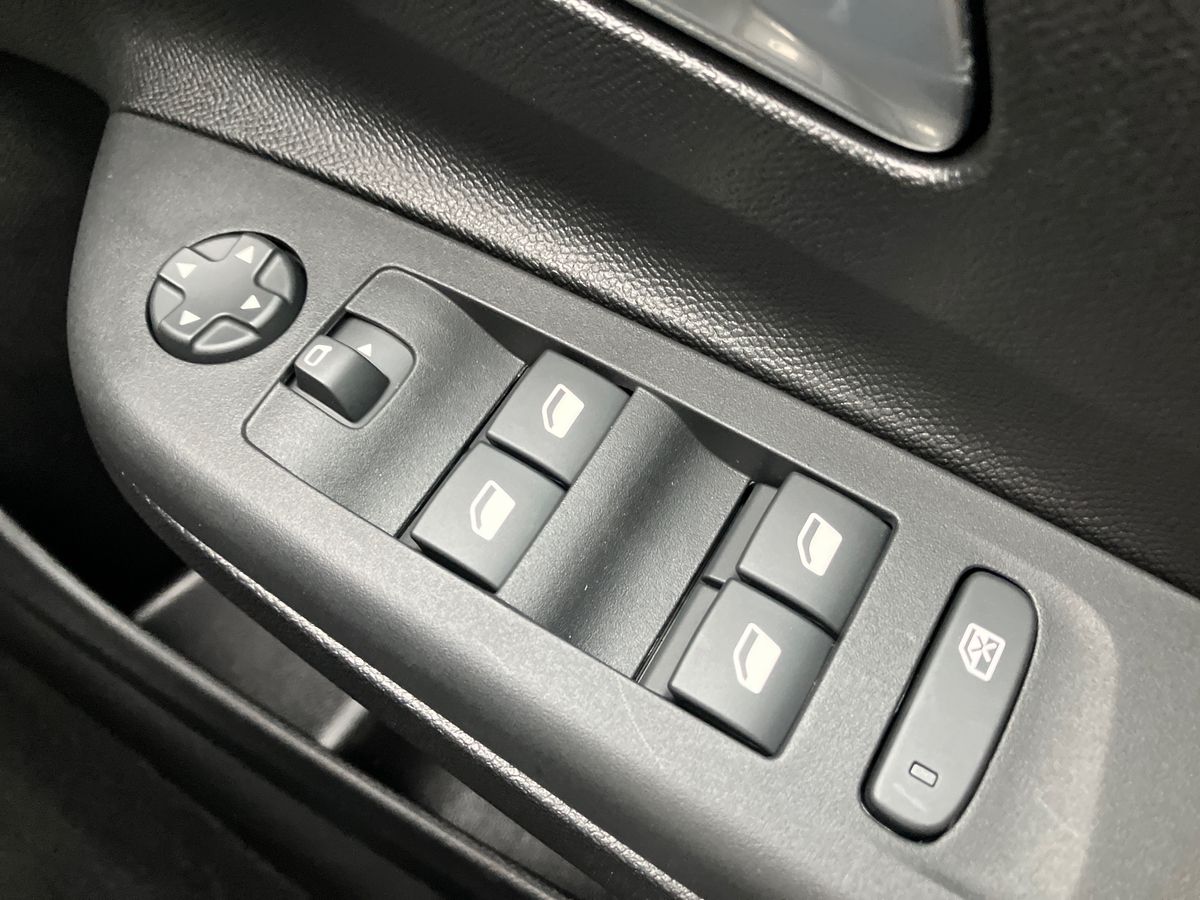 Used Vauxhall Corsa 2025 for sale - 76090210: Photo 21