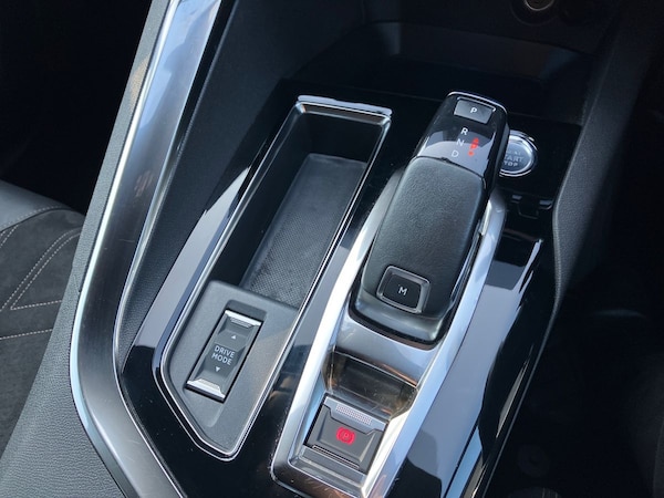 Used Peugeot 3008 2021 for sale - 76230597: Photo 32