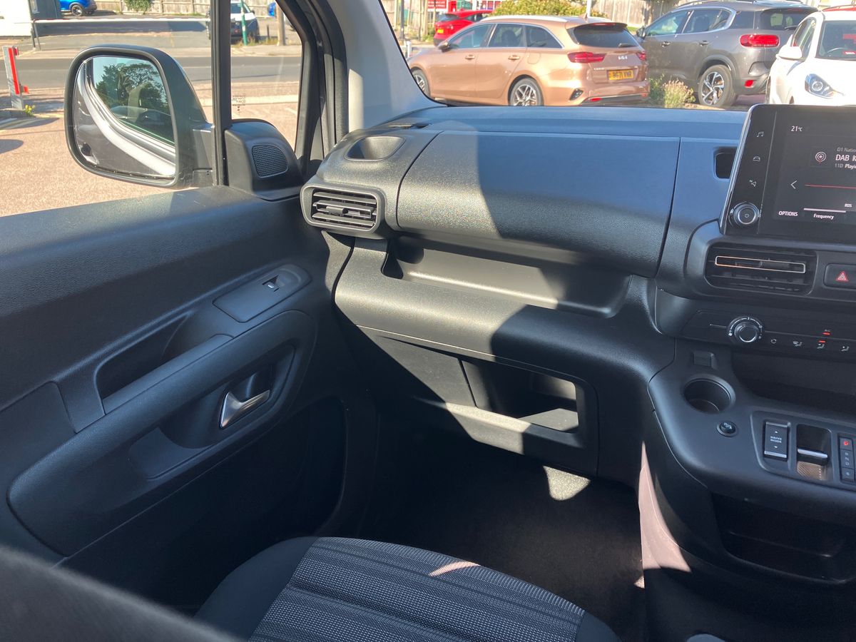 Vehicle 28