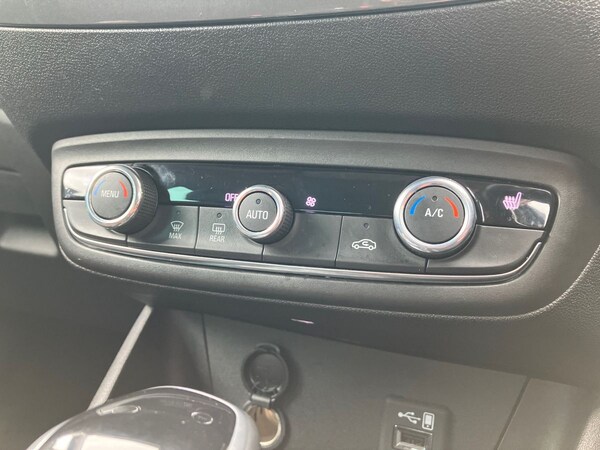 Used Vauxhall Crossland 2022 for sale - 75407686: Photo 31