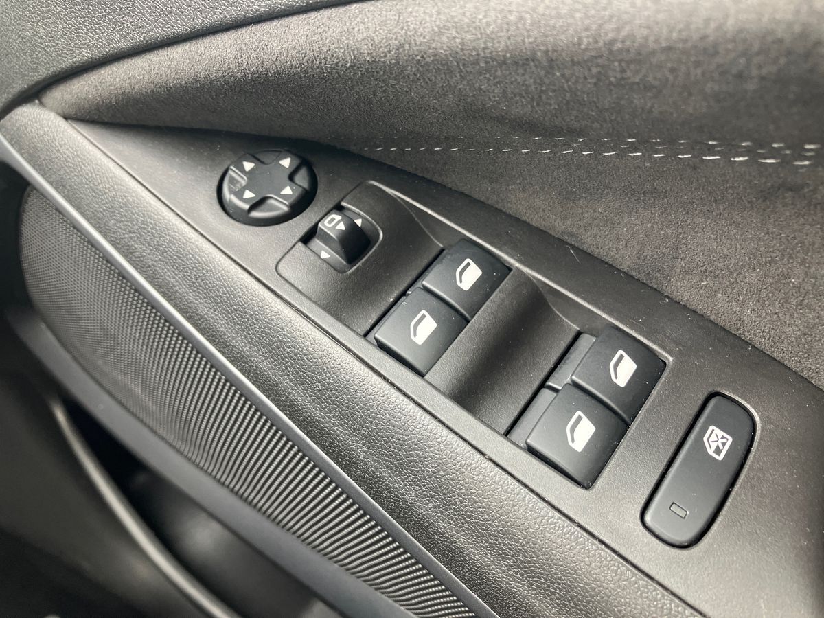 Used Vauxhall Crossland 2022 for sale - 76090452: Photo 18