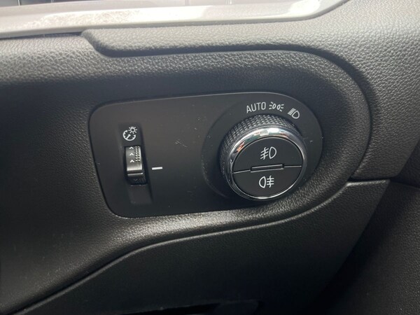 Used Vauxhall Grandland 2023 for sale - 75661450: Photo 31