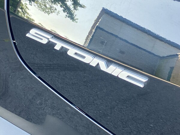 Used Kia Stonic 2022 for sale - 76311026: Photo 27
