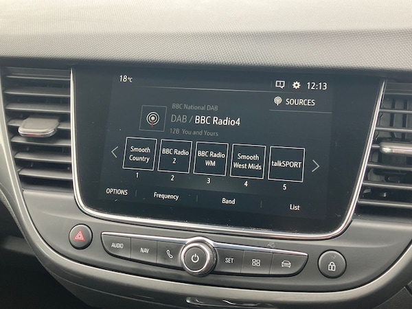 Used Vauxhall Crossland 2022 for sale - 76230596: Photo 10