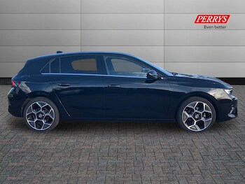 Used Vauxhall Astra 2023 for sale - 76300434: Photo