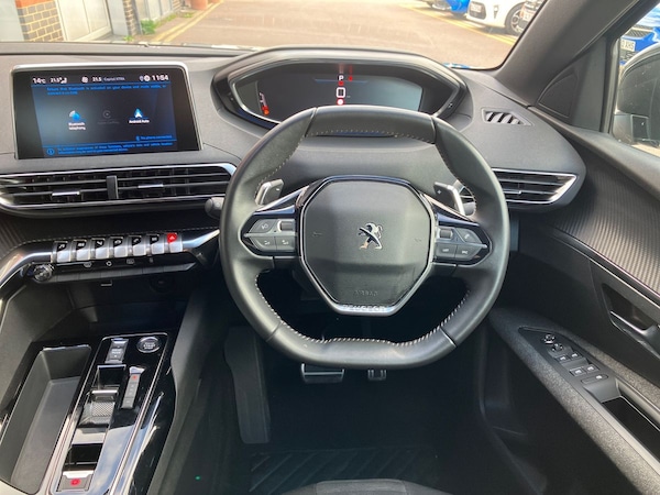 Used Peugeot 3008 2023 for sale - 76158330: Photo 17