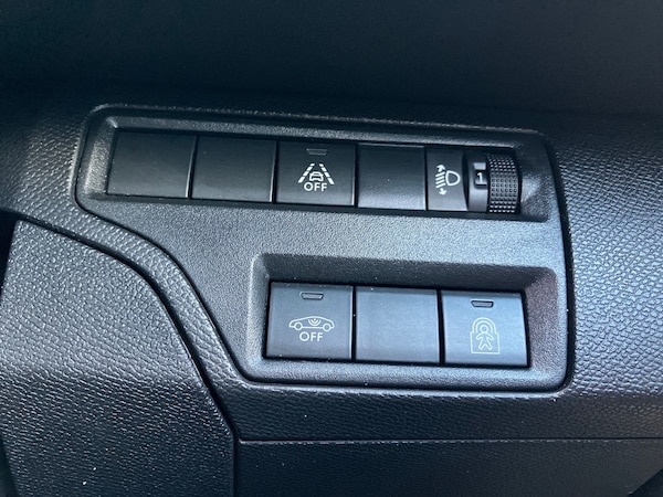 Used Peugeot 3008 2023 for sale - 76158330: Photo 36
