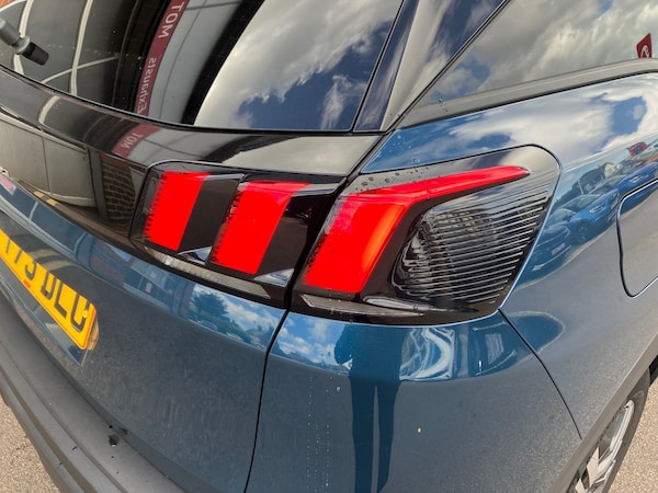 Used Peugeot 3008 2023 for sale - 76158330: Photo 42