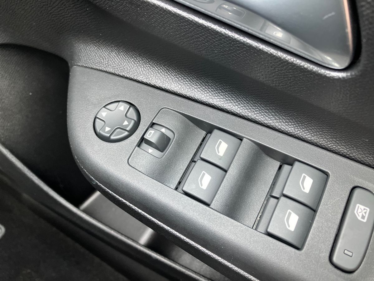 Used Vauxhall Corsa 2025 for sale - 76090215: Photo 21
