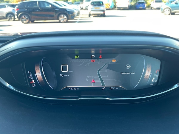 Used Peugeot 3008 2020 for sale - 76230599: Photo 40