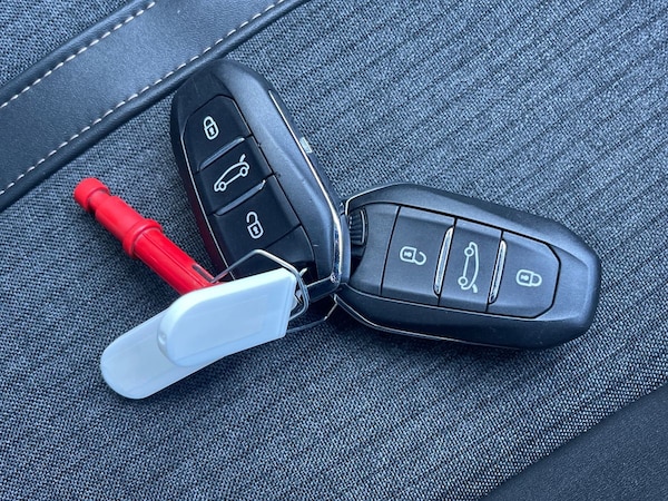 Used Peugeot 3008 2020 for sale - 76230599: Photo 41