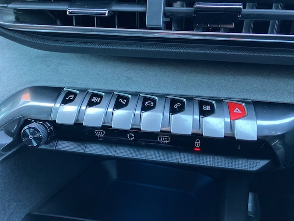 Used Peugeot 3008 2022 for sale - 76230589: Photo 33