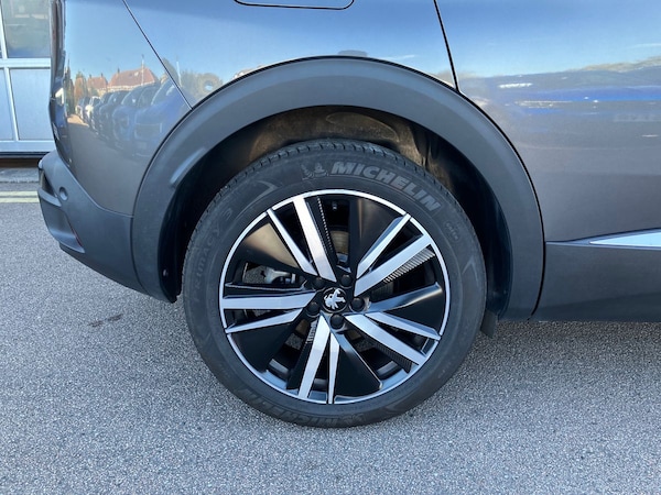 Used Peugeot 3008 2022 for sale - 76230589: Photo 8