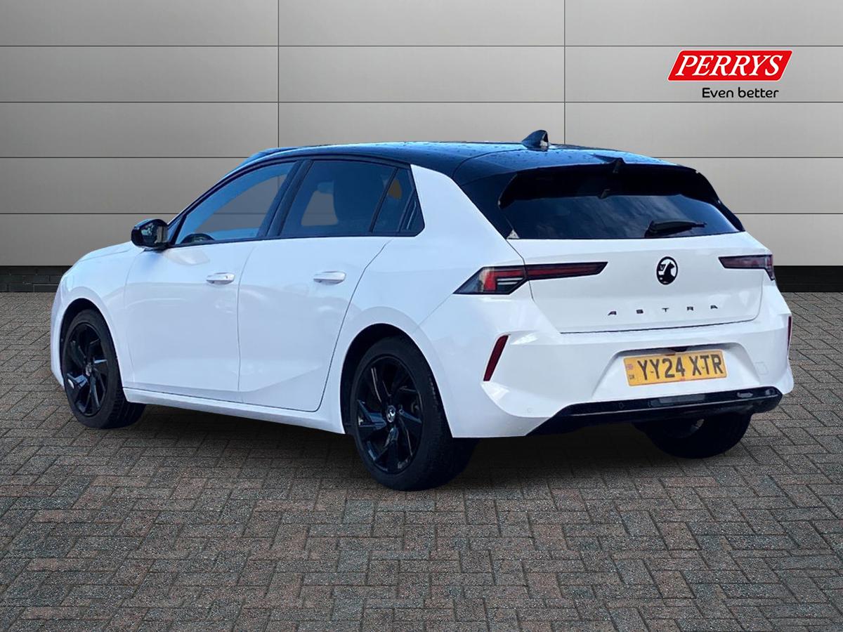 Used Vauxhall Astra 2024 for sale - 76425937: Photo 2
