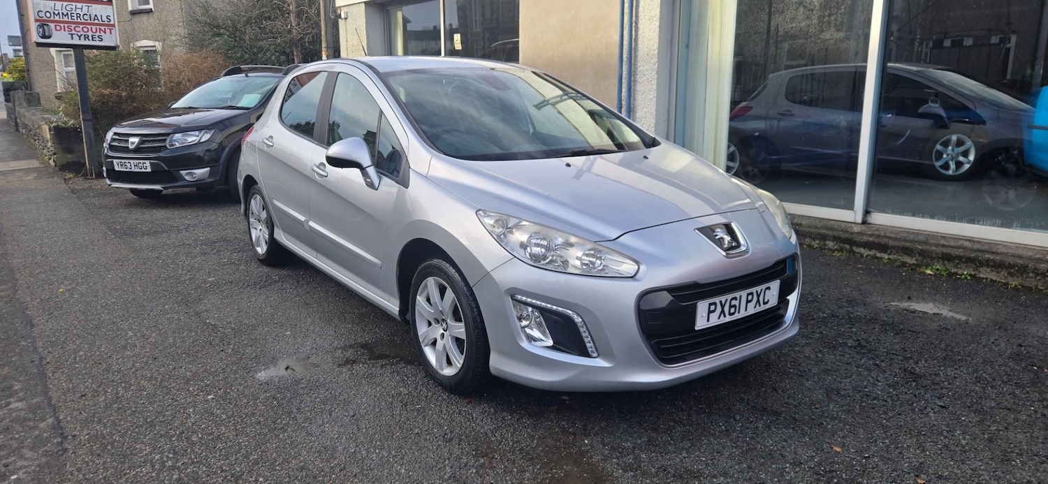 Used Peugeot 308 2011 for sale - 77662575: Photo 6