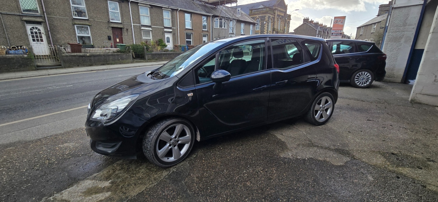 Used Vauxhall Meriva 2015 for sale - 78079179: Photo 2