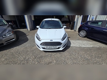 Used Ford Fiesta 2015 for sale - 79469253: Photo