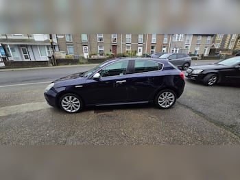 Used Alfa Romeo Giulietta 2012 for sale - 79835182: Photo
