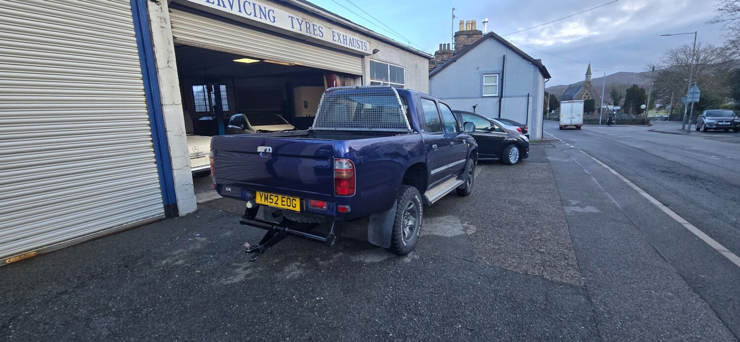 Used Toyota Hilux 2003 for sale - 77533616: Photo 5