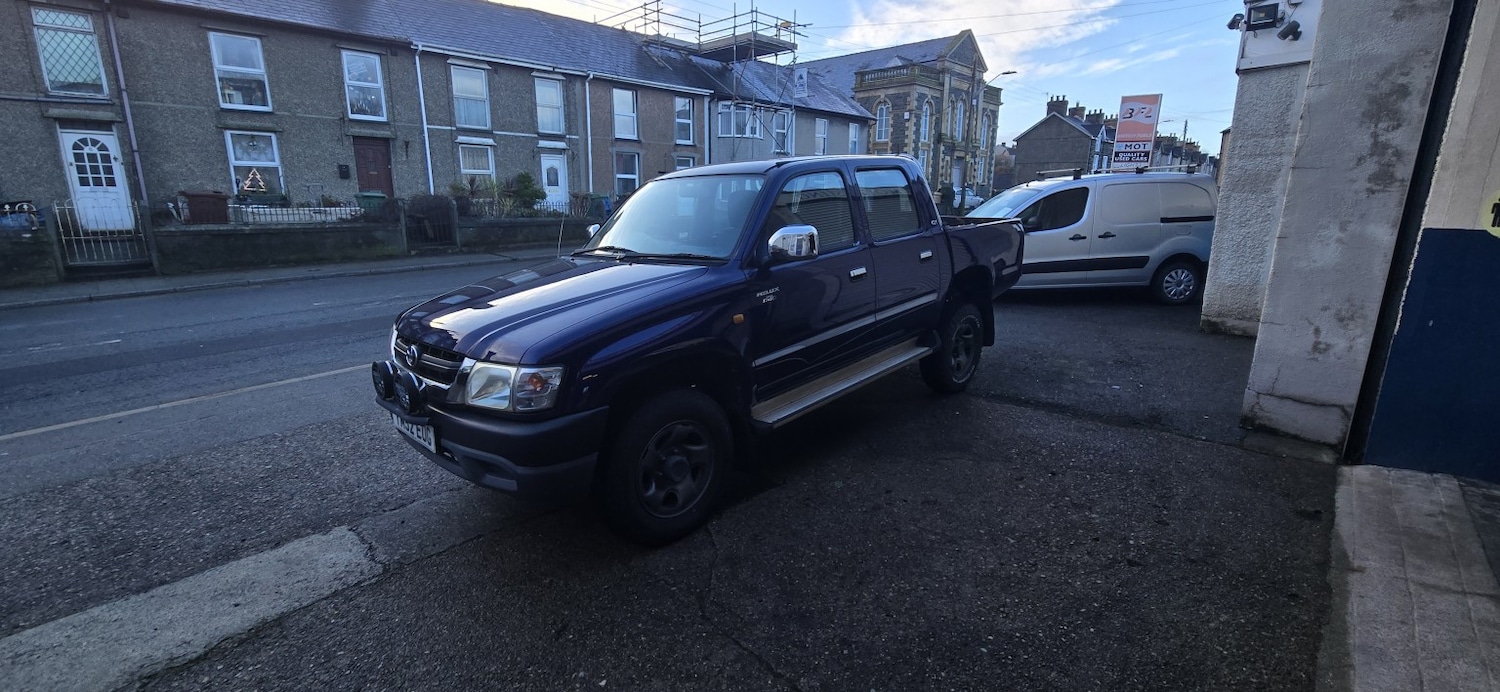 Used Toyota Hilux 2003 for sale - 77233780: Photo 2