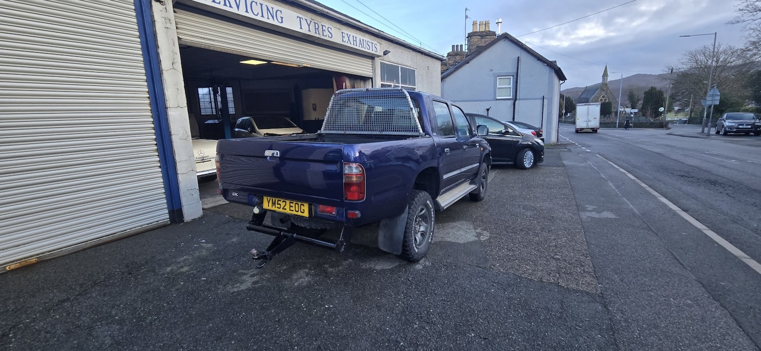 Used Toyota Hilux 2003 for sale - 77233780: Photo 3