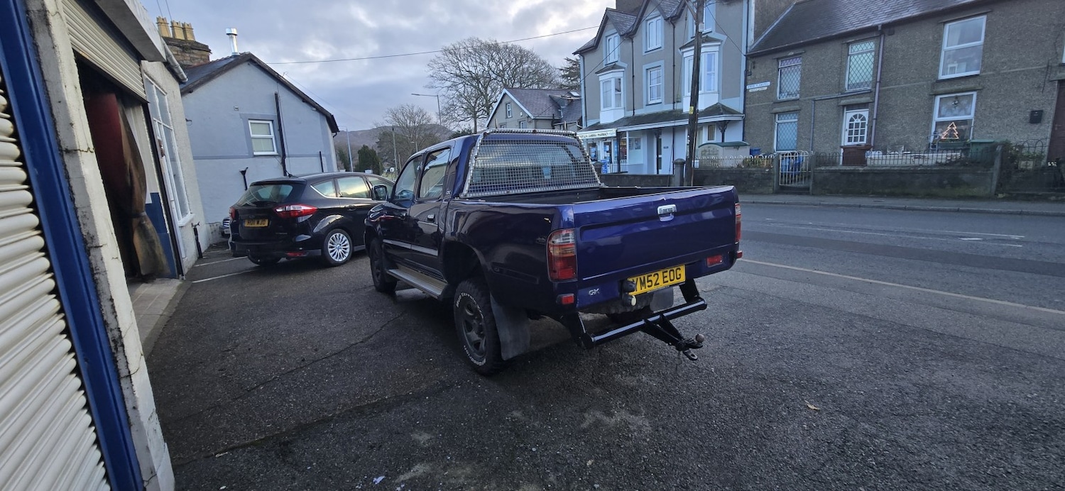 Used Toyota Hilux 2003 for sale - 77233780: Photo 5
