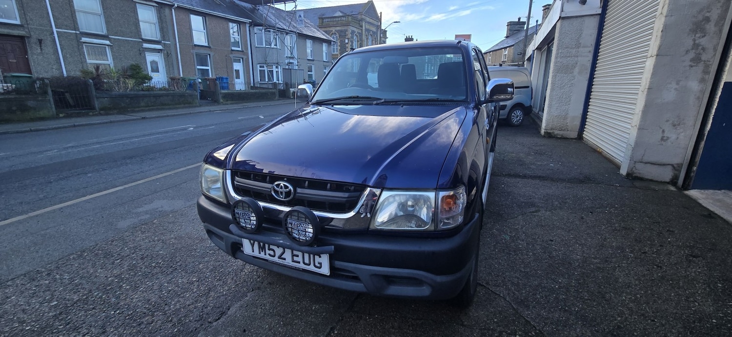 Used Toyota Hilux 2003 for sale - 77233780: Photo 6