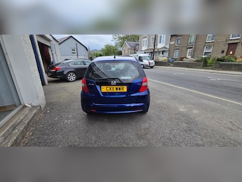 Used Honda Jazz 2011 for sale - 78508507: Photo