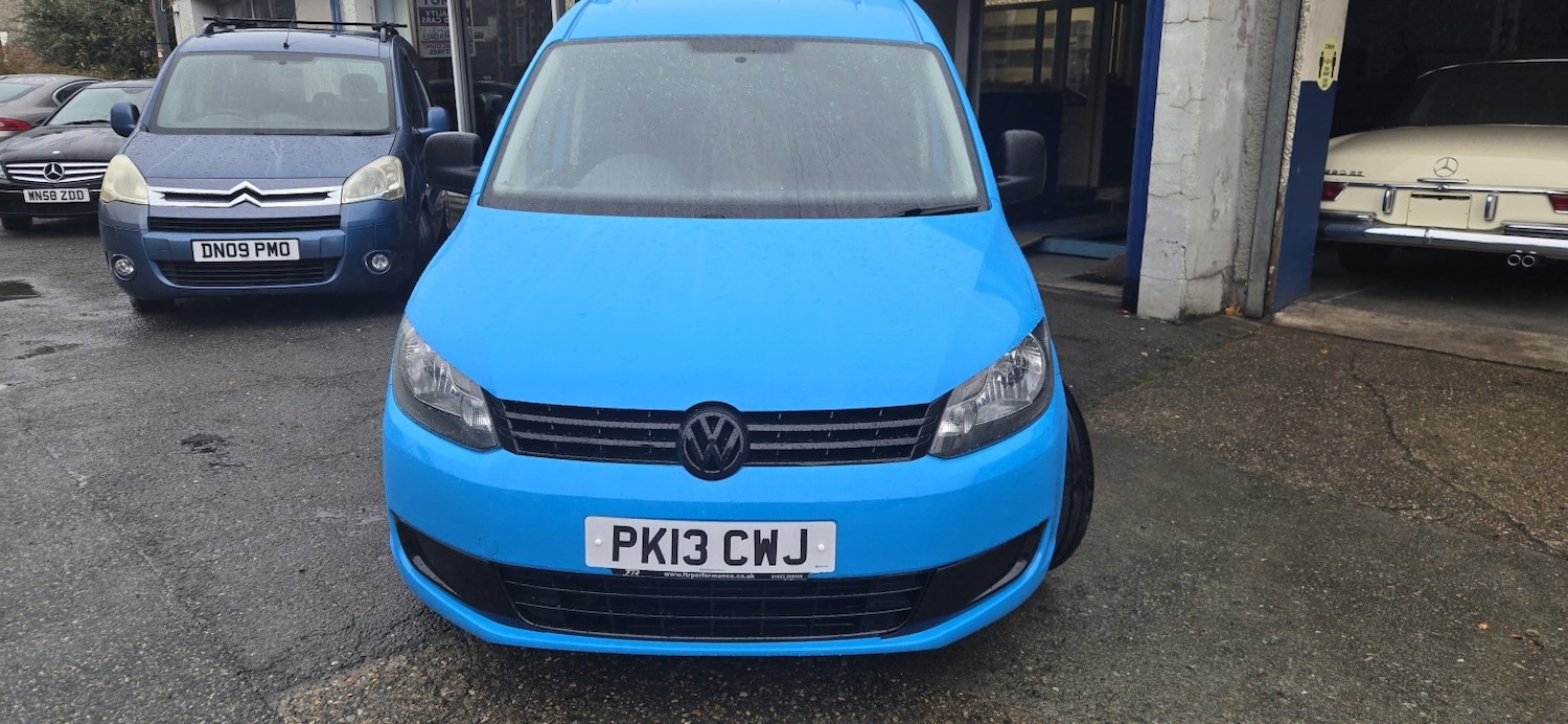Used Volkswagen Caddy Maxi 2013 for sale - 76510869: Photo 3