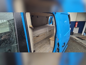 Used Volkswagen Caddy Maxi 2013 for sale - 76510869: Photo