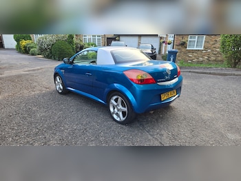 Used Vauxhall Tigra 2006 for sale - 78987371: Photo