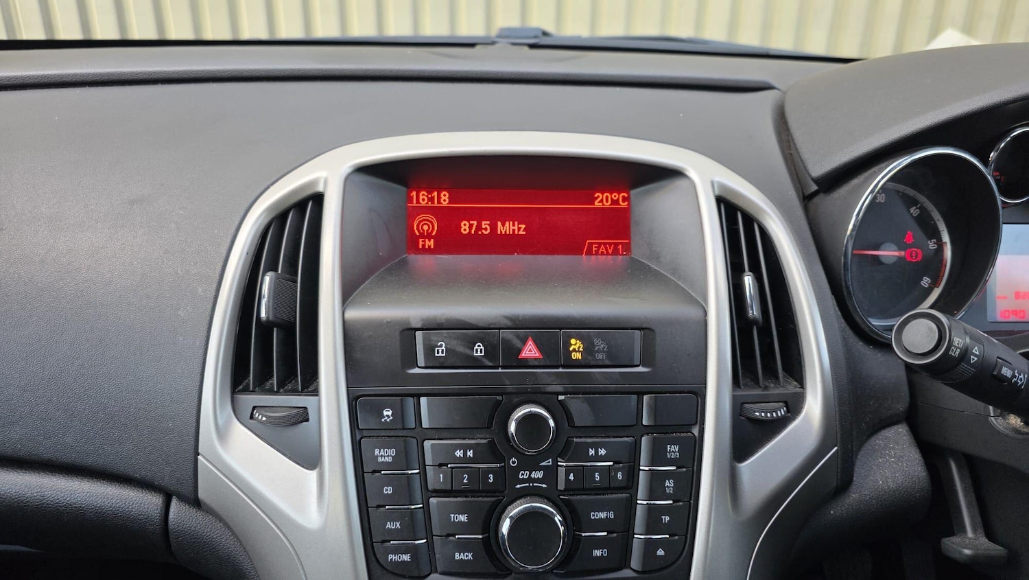 Vehicle 25