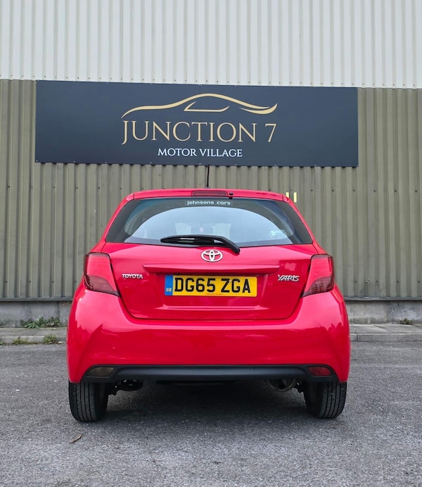 Used Toyota Yaris 2015 for sale - 76314873: Photo 13