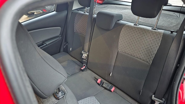 Used Toyota Yaris 2015 for sale - 76314873: Photo 20