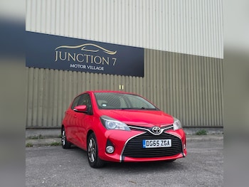 Used Toyota Yaris 2015 for sale - 76314873: Photo 4
