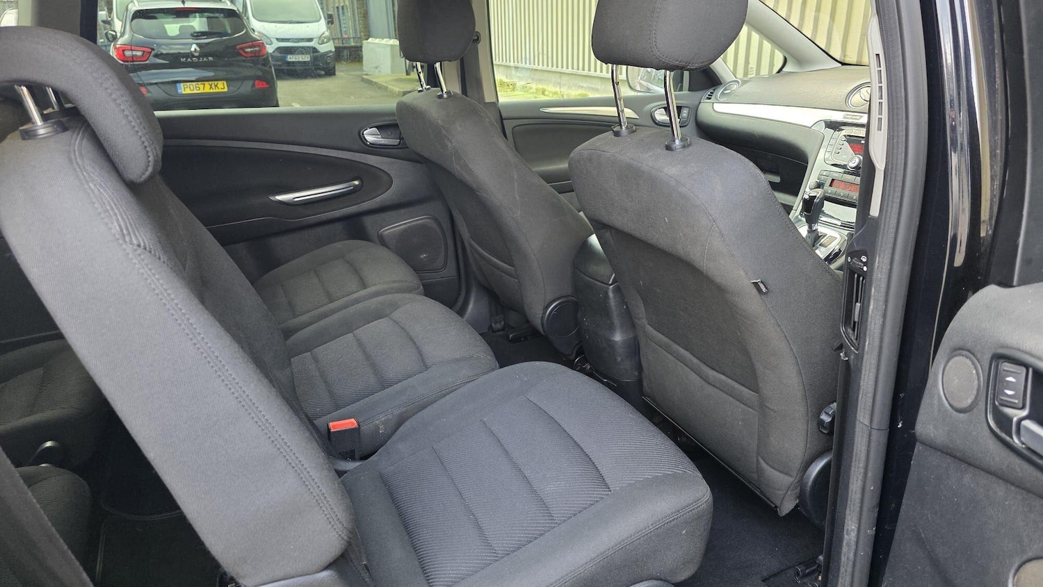 Used Ford S-Max 2011 for sale - 77315374: Photo 19