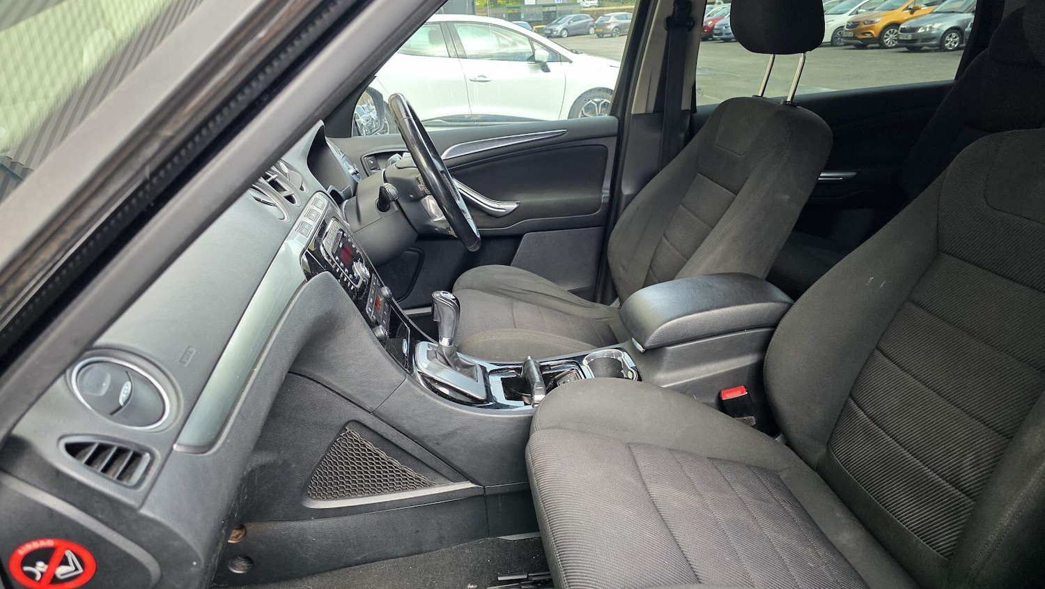 Used Ford S-Max 2011 for sale - 77315374: Photo 25