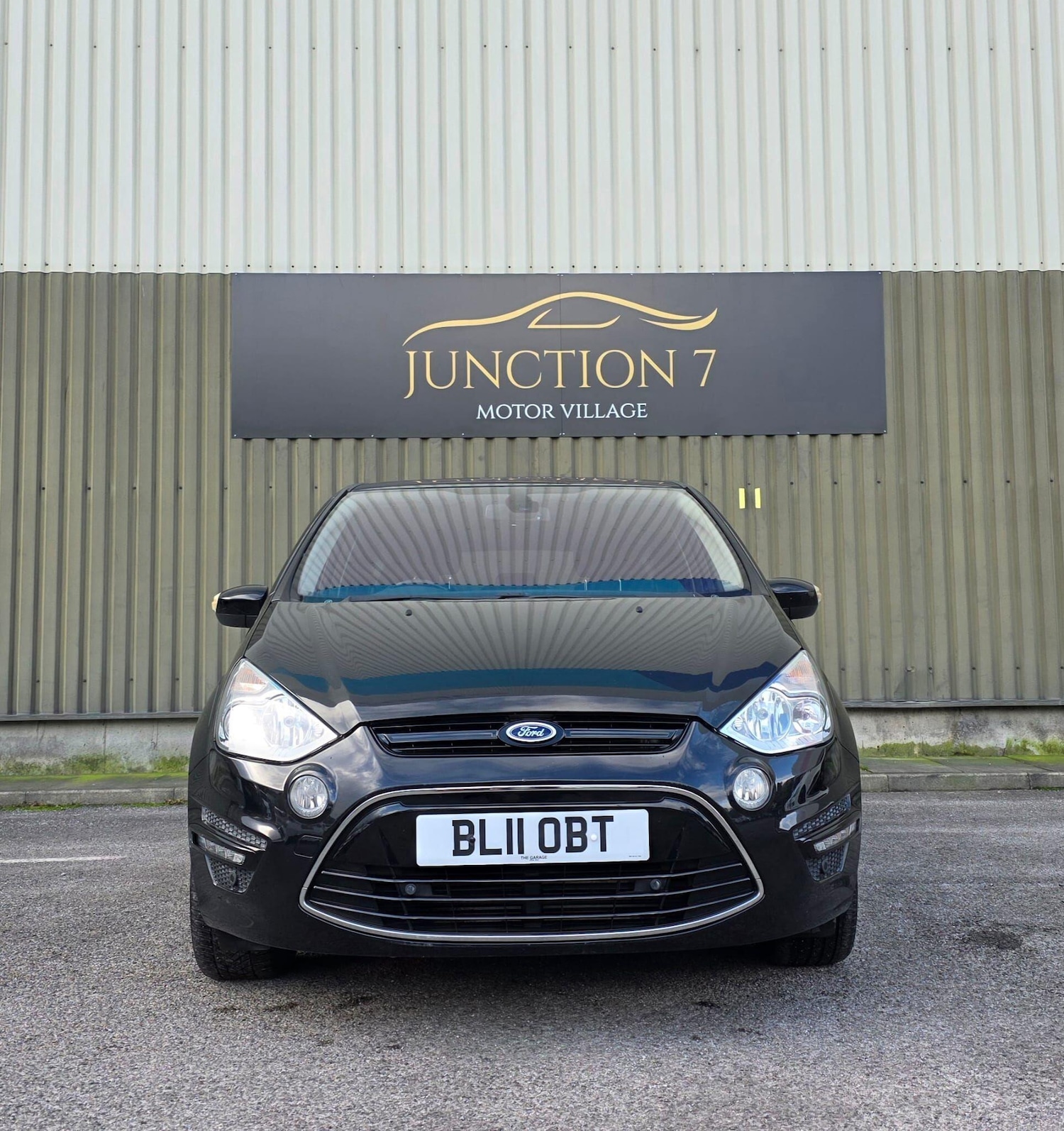 Used Ford S-Max 2011 for sale - 77315374: Photo 4