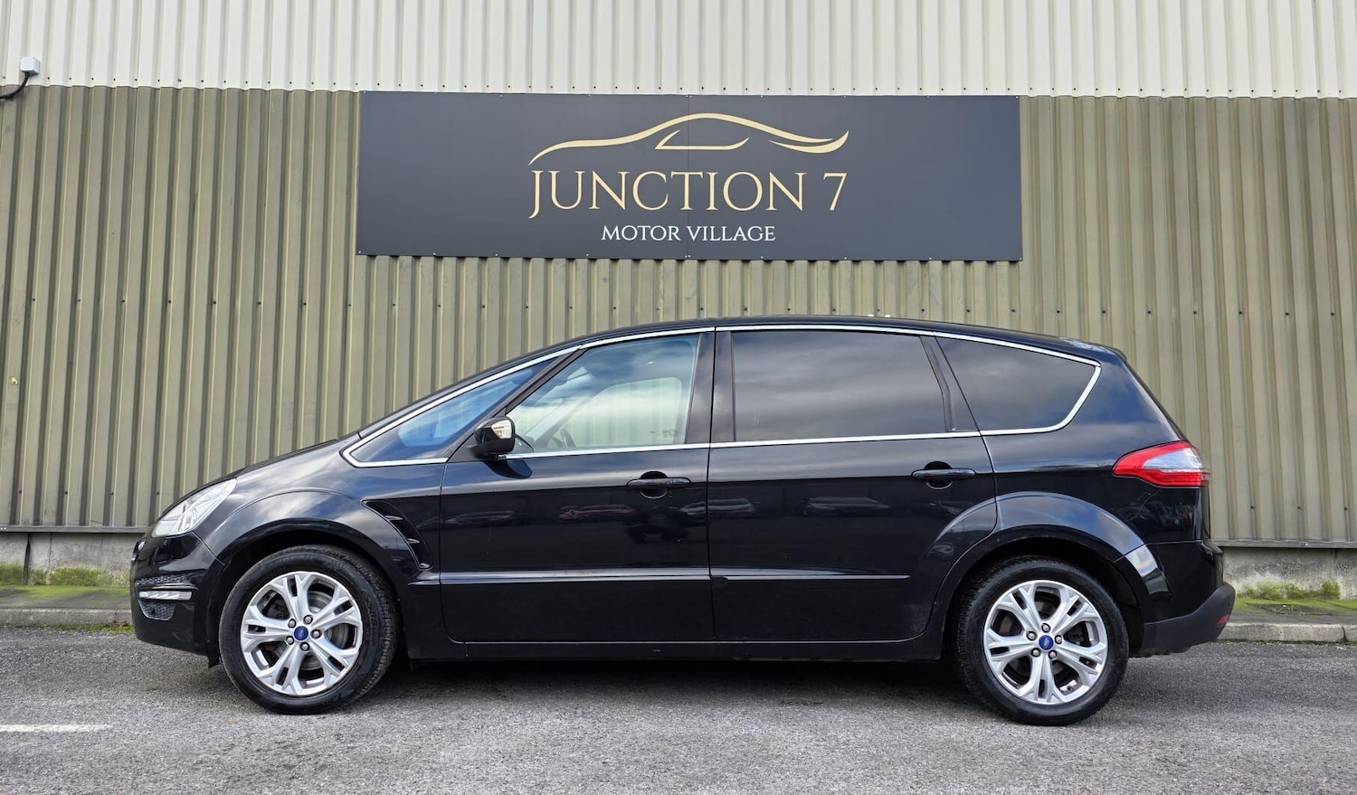 Used Ford S-Max 2011 for sale - 77315374: Photo 7