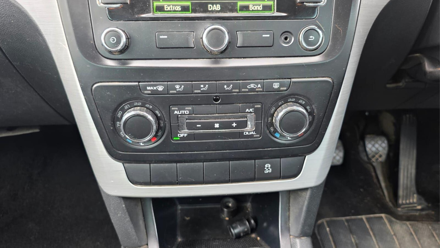 Vehicle 25