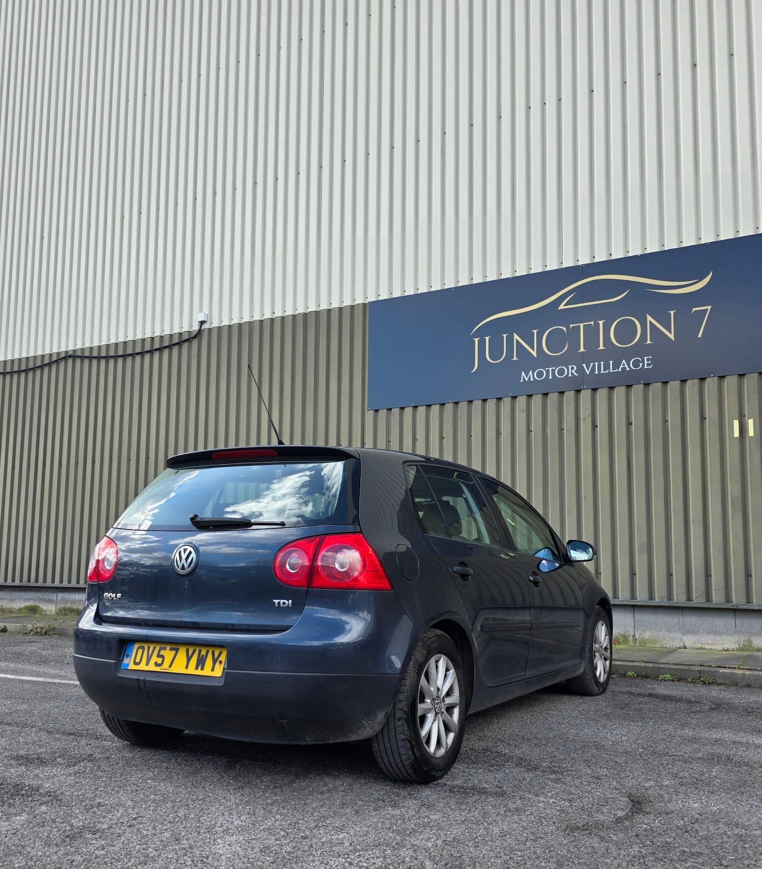 Used Volkswagen Golf 2007 for sale - 77898495: Photo 12