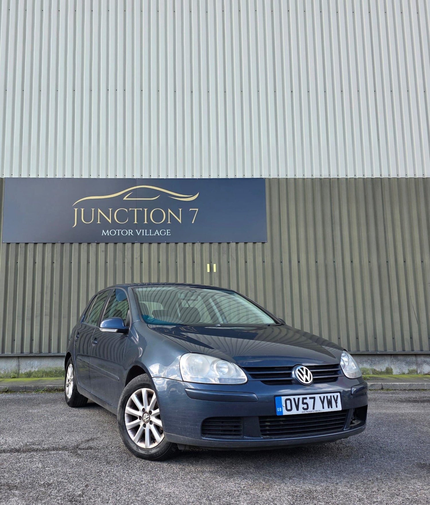 Used Volkswagen Golf 2007 for sale - 77898495: Photo 2