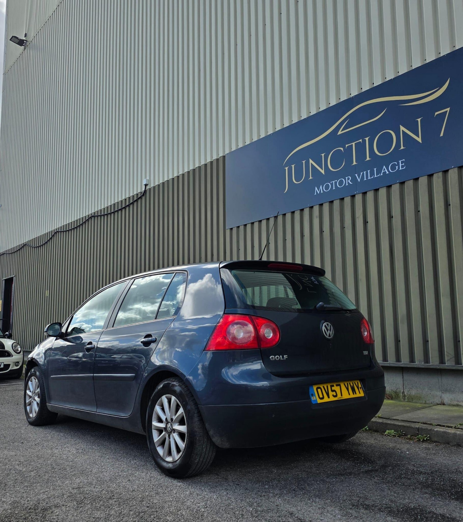 Used Volkswagen Golf 2007 for sale - 77898495: Photo 6