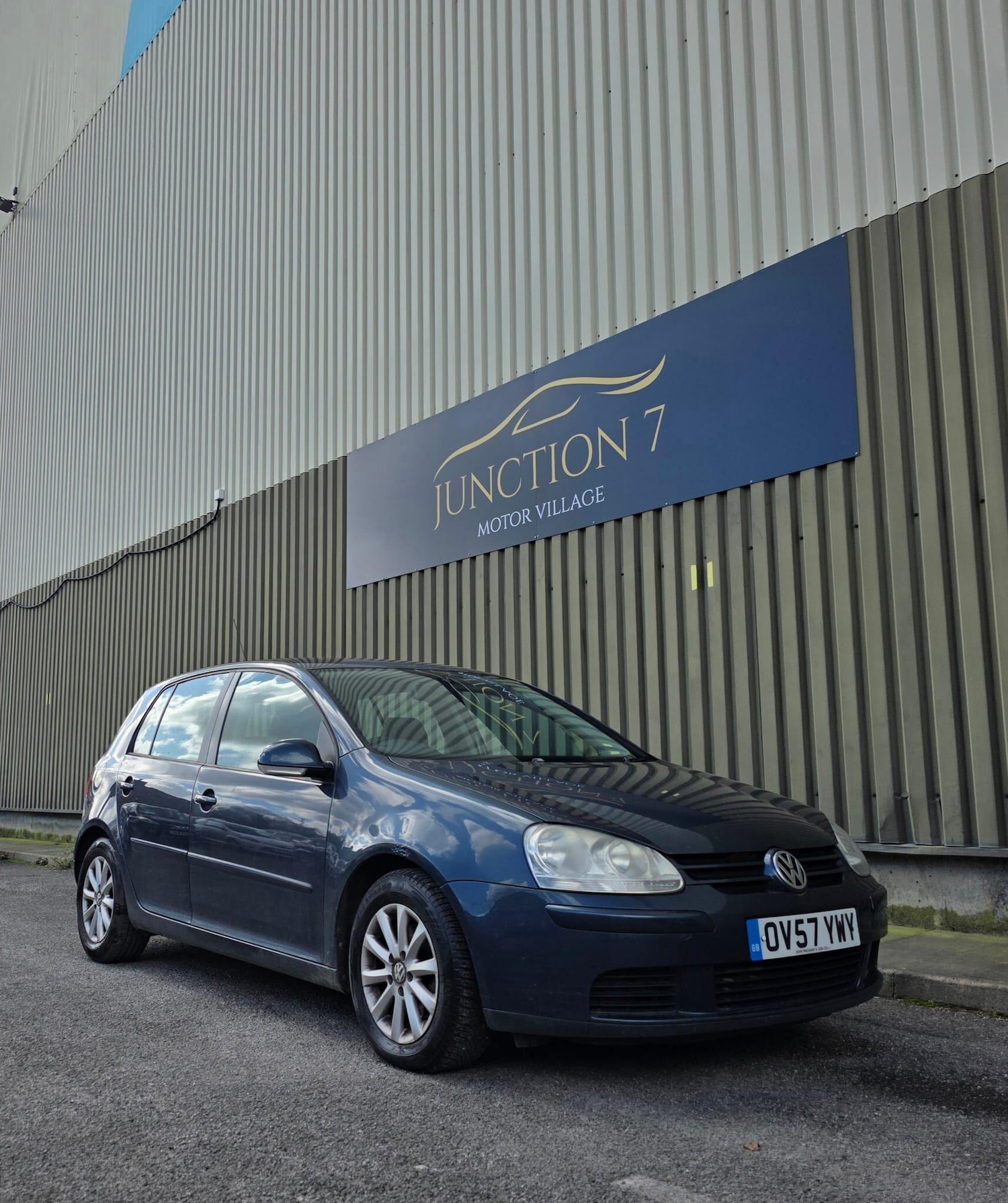 Used Volkswagen Golf 2007 for sale - 77898495: Photo 9