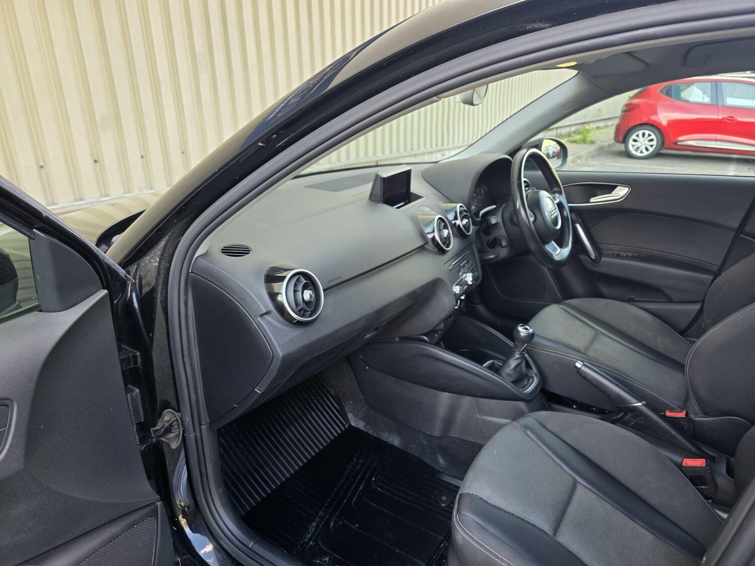 Used Audi A1 for sale - 78215037: Photo 24