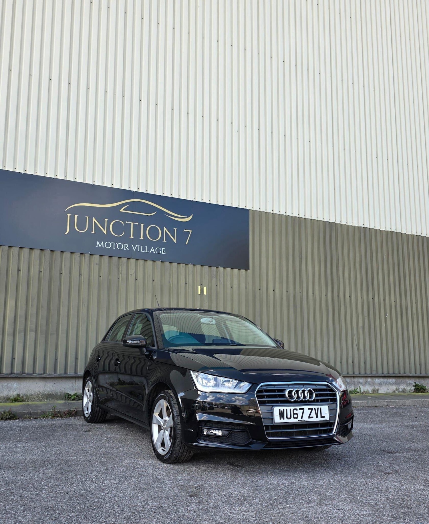 Used Audi A1 for sale - 78215037: Photo 3